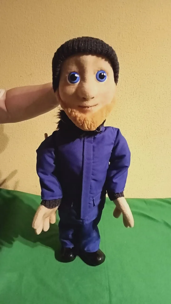 Costume